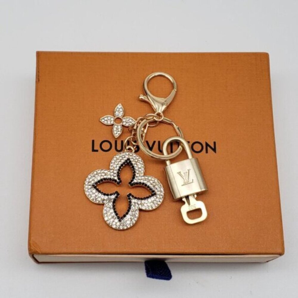 Authentic Louis Vuitton Gold Lock & Box w/ Unbranded Clover Bagcharm 011326